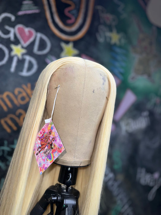 HD Lace Closure 613 Wig