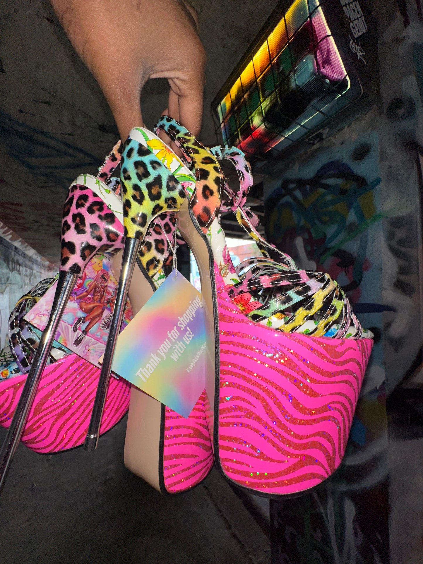 Glitz N’ Glam Pleaserz ✨