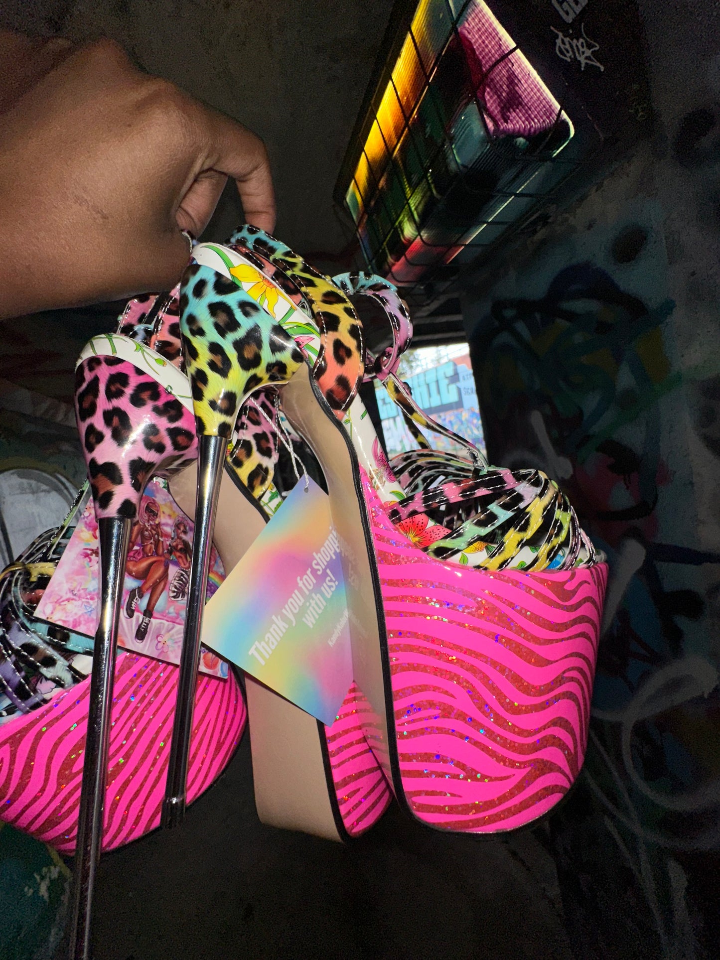 Glitz N’ Glam Pleaserz ✨